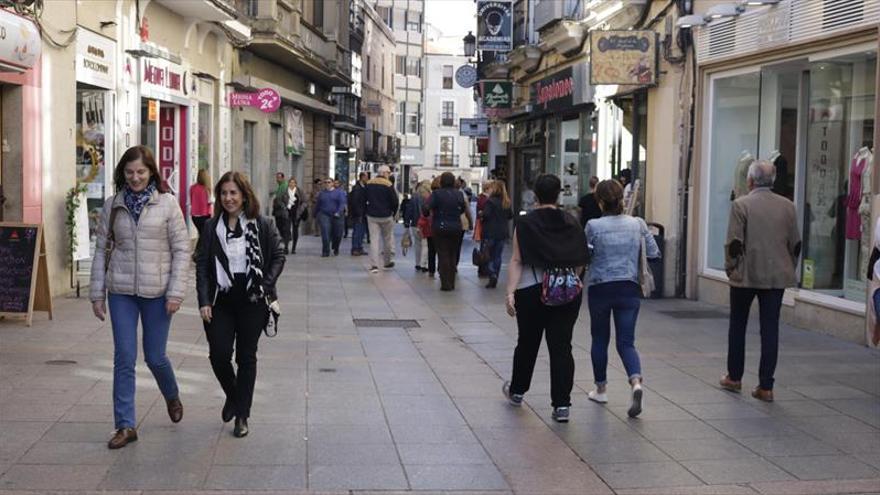 El TSJEx rechaza el recurso del Ayuntamiento de Cáceres para que el comercio abra 16 festivos
