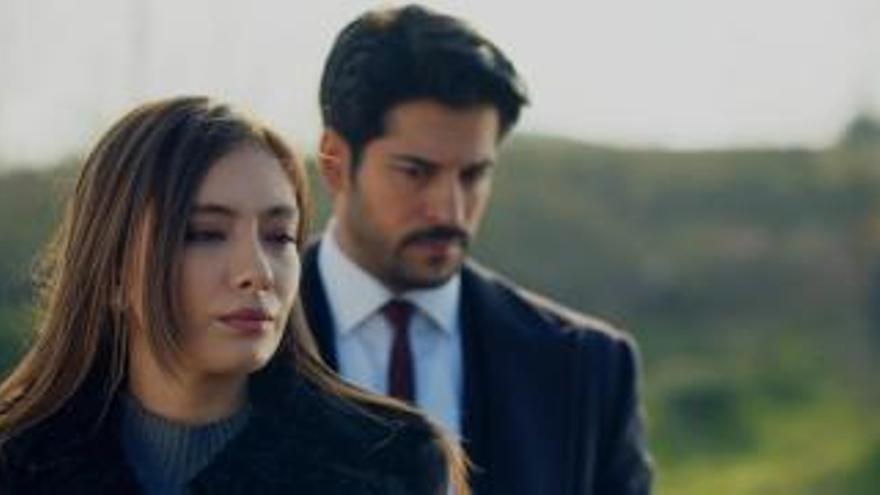 El humillante gesto de un protagonista de Kara Sevda