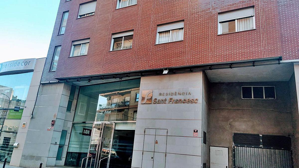 Una de las residencias de personas mayores de Oliva que han detectado brotes de covid-19. | MIQUEL FONT