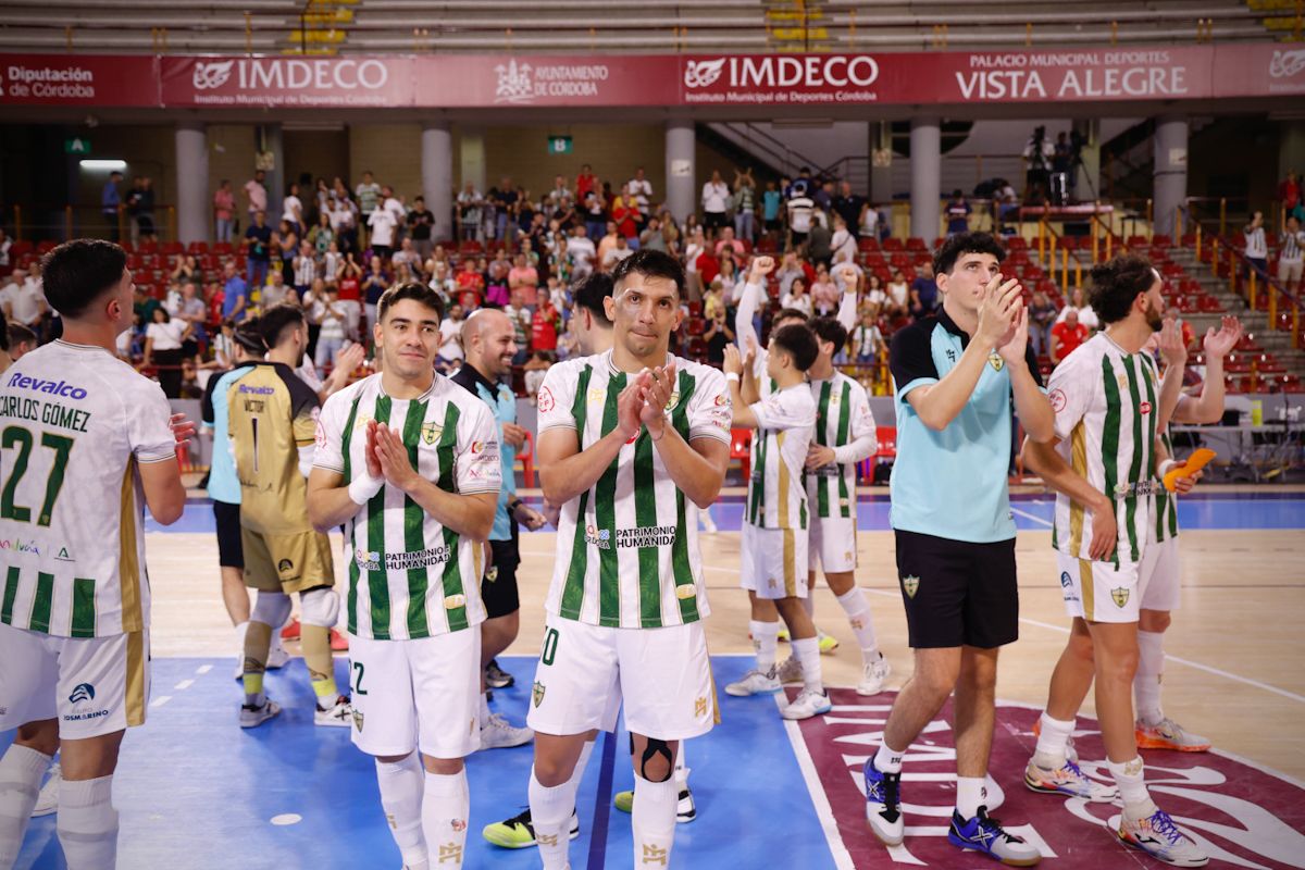 El encuentro Córdoba Futsal - Ribera Navarra en imágenes