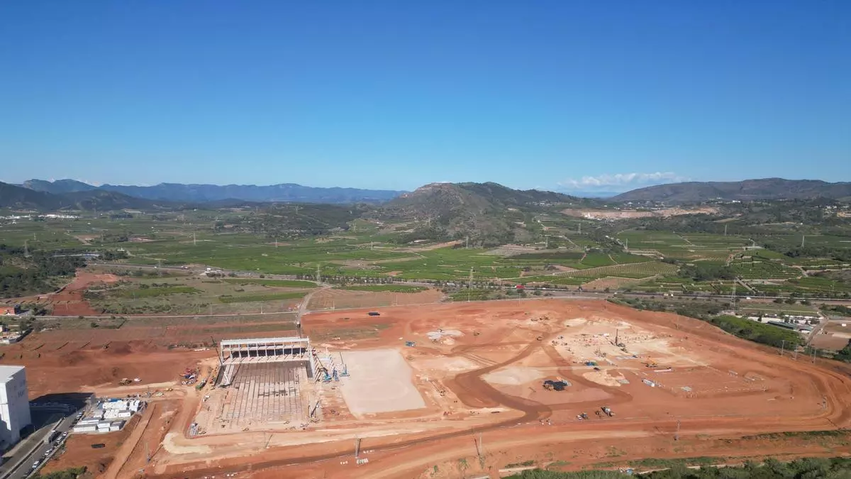 El Gobierno inicia las obras de los accesos al futuro polo industrial de Almenara con la llegada de Jysk