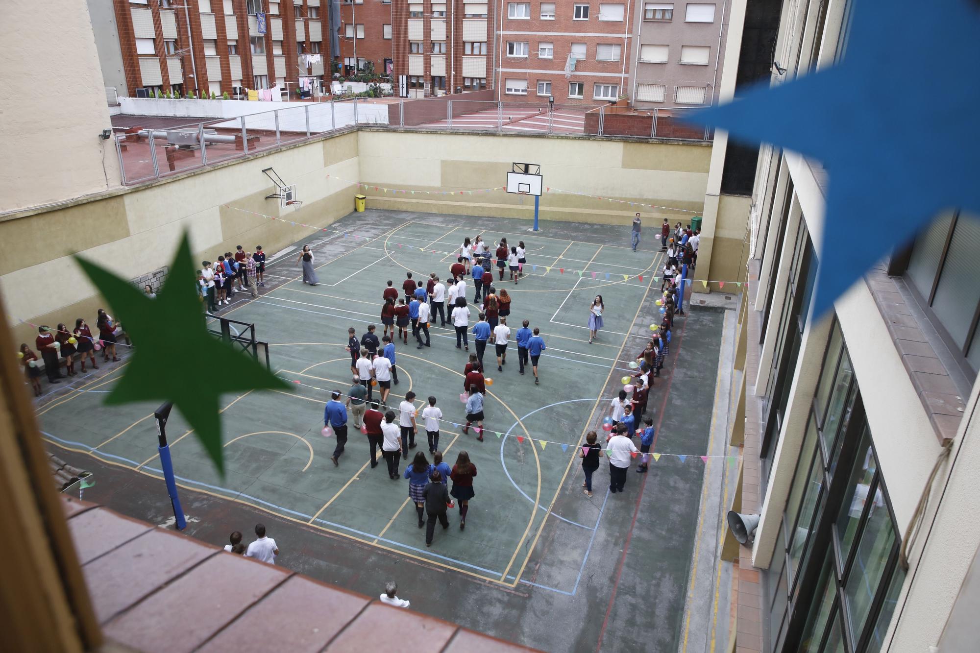 Inicio de curso en el colegio San Vicente de Paul, en Gijón