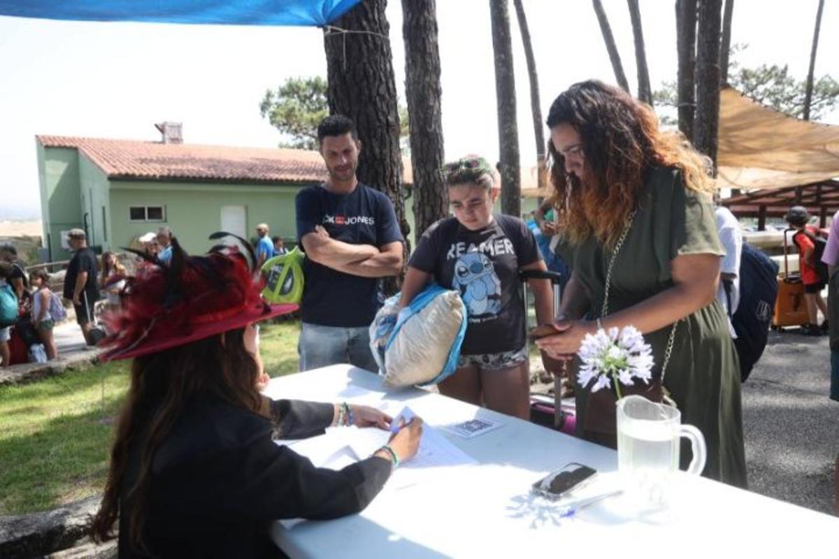 Los primeros 140 niños del campamento de A Lanzada 2026 ya duermen en O Grove.