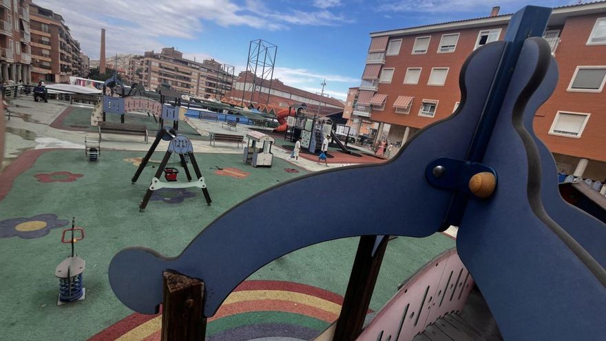 Petrer renovará el parque infantil de Las Chimeneas tras detectar deficiencias