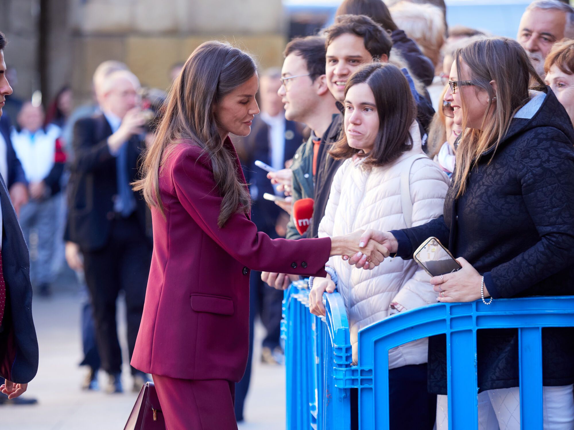 EN IMÁGENES: Leonor se da un baño de multitudes en su estreno como Princesa de Viana