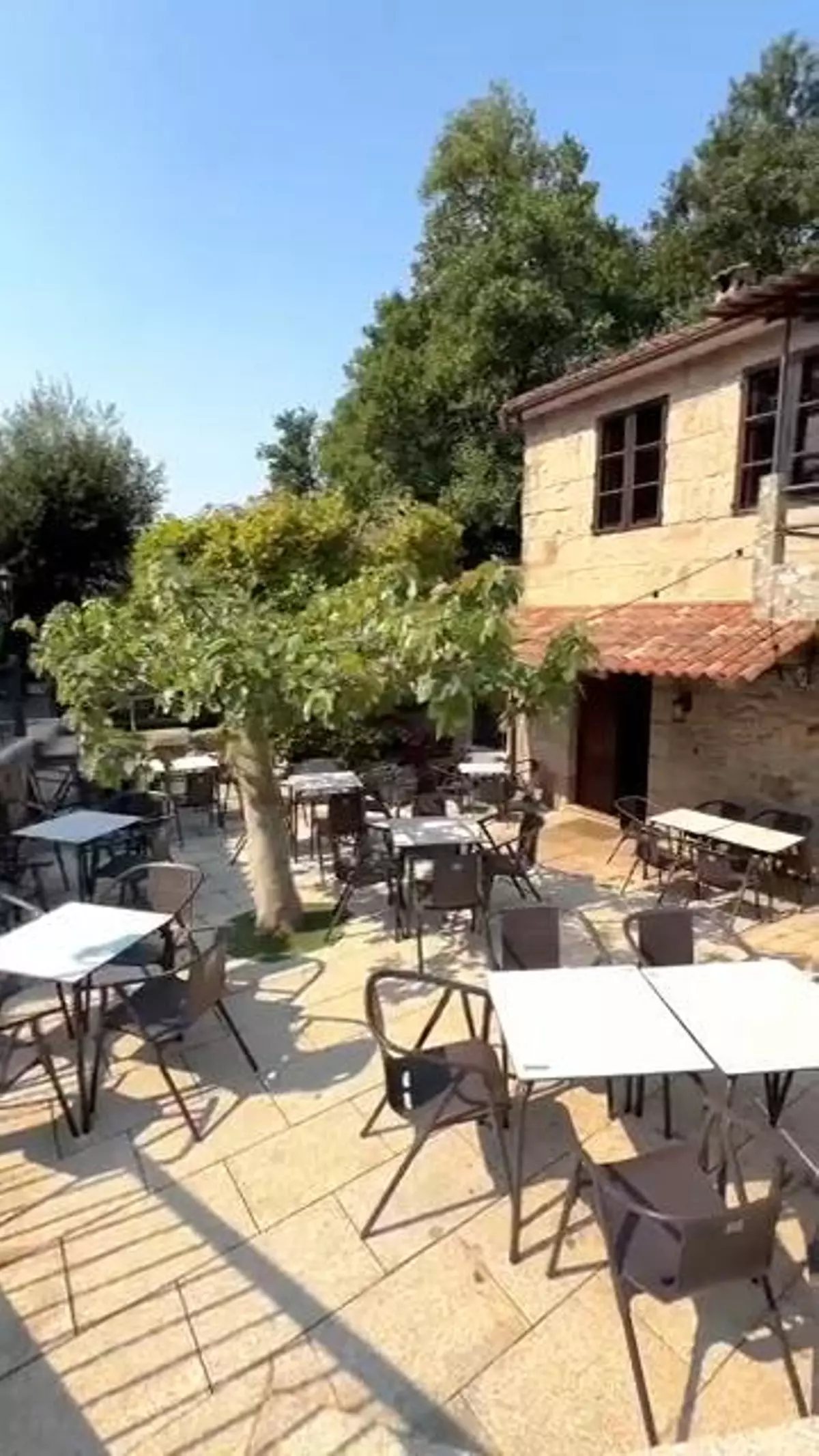 Vídeo de la inmobiliaria 247 Real State para mostrar el Muíño da Ponte