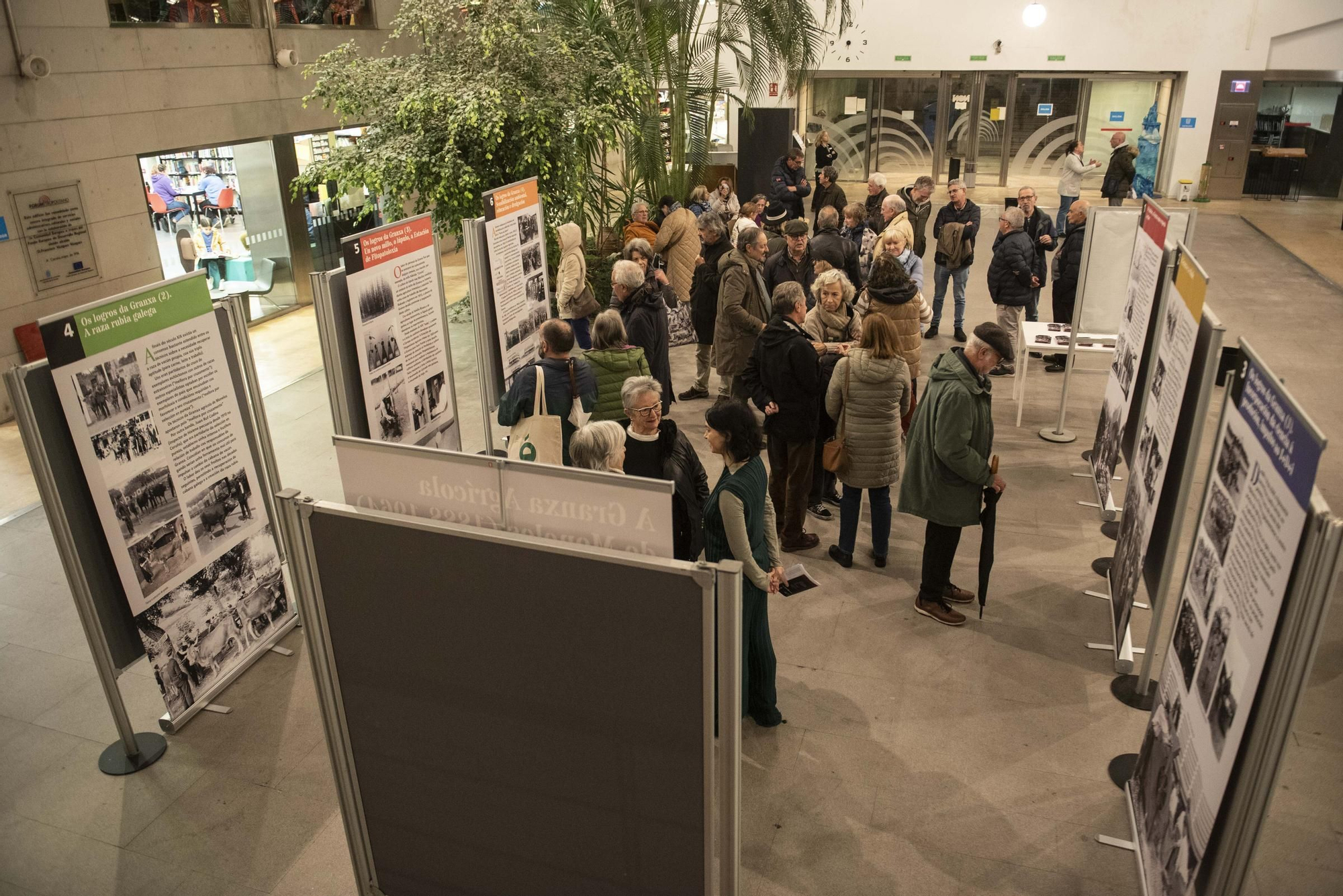 Exposición sobre la granja agrícola de Monelos