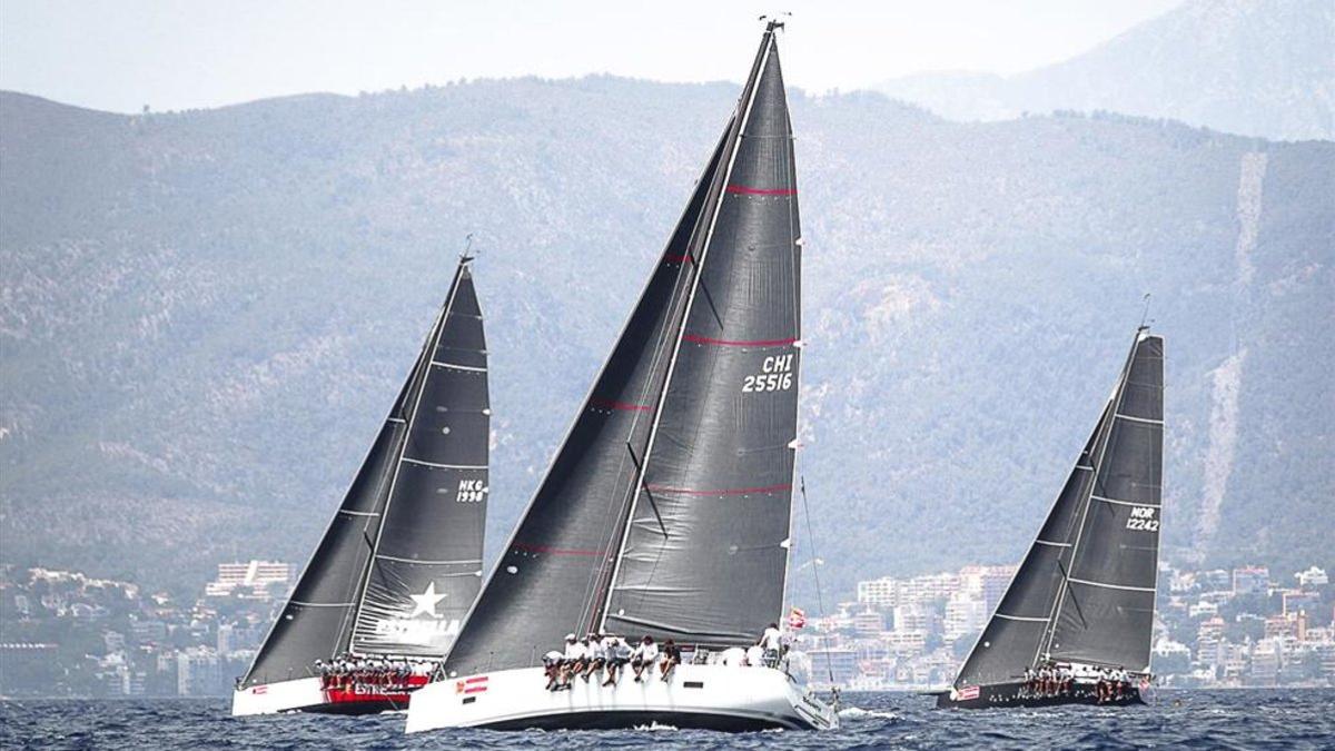 El Estrella Damm Sailing Team acaba líder las Series Previas de la Copa del Rey Mapfre. Foto Jesús DYañezDymages