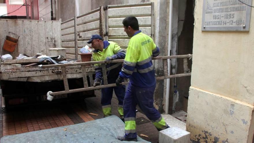 Comienzan las labores de limpieza de la casa natal del inventor cartagenero.