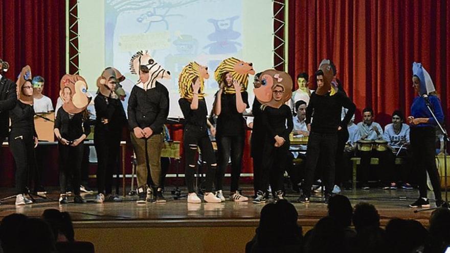 Creatividad artística y musical de los alumnos en el V Sinclinal de Logrosán