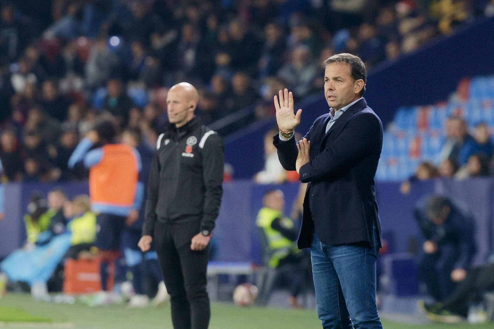 Partido de Copa del REy entre el Levante UD y el SD Amorebieta en imágenes