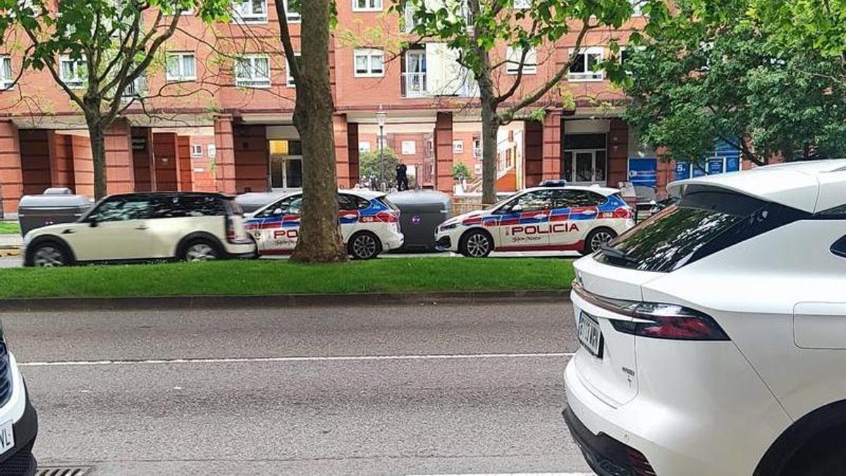 Un momento de la intervención policial.