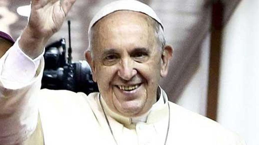 El Papa aún no ha decidido cuándo viajará a España