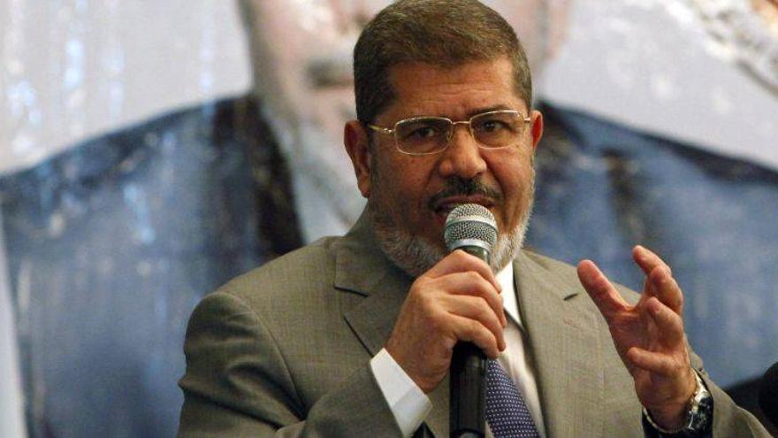 Mursi desea mejorar las relaciones con Irán para crear un &quot;equilibrio&quot;