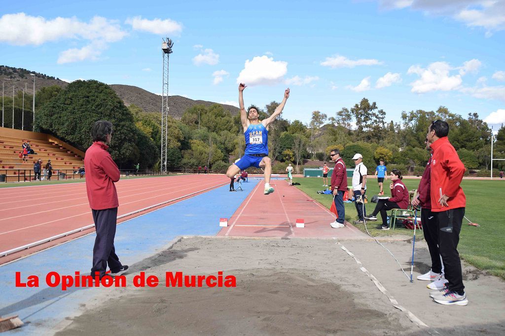 Regional absoluto y sub-23 de atletismo en Lorca