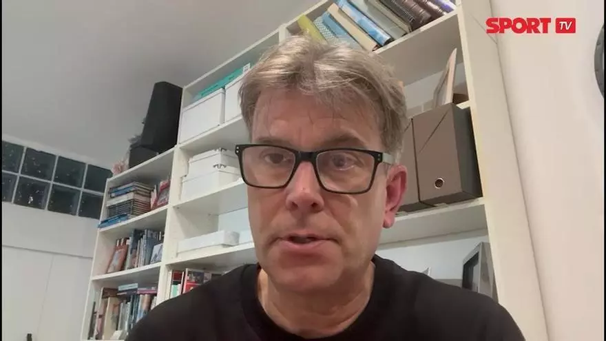 David Bernabeu: “El Barça de Flick es esto. ¿Cuántas veces hemos destacado sus remontadas? Hoy le atropelló el rival. Y él no generó lo de siempre. Descalabro sin paliativos”