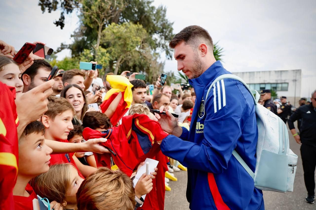 La selección española en Córdoba: la afición se vuelca con los jugadores