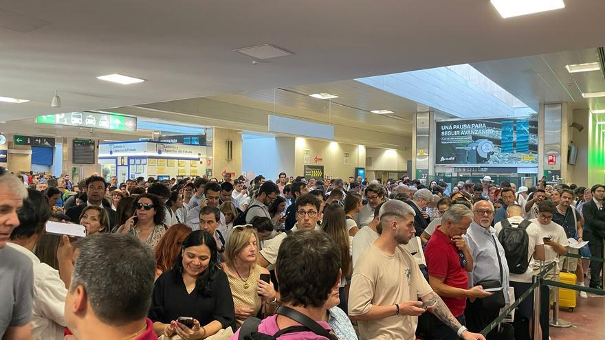 Nuevos retrasos en las conexiones en tren entre Alicante y Madrid por alta velocidad