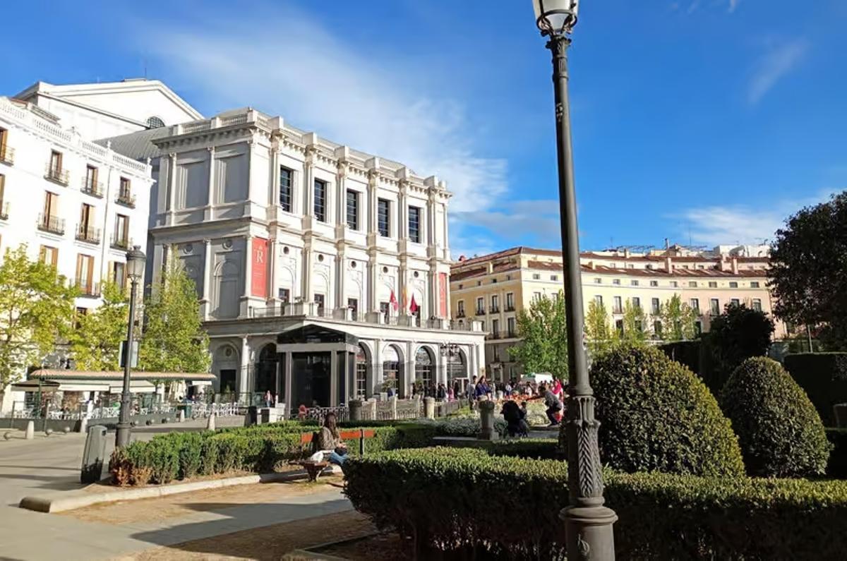 Además de las proyecciones en la Plaza de Isabel II, el Teatro Real abrirá sus puertas de forma gratuita el domingo 12 de julio, de 9.30 a 15.30 horas