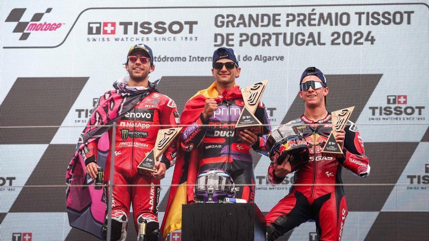 Martín gana y Acosta pone patas arriba MotoGP con su podio y &#039;carrerón&#039; en Portugal