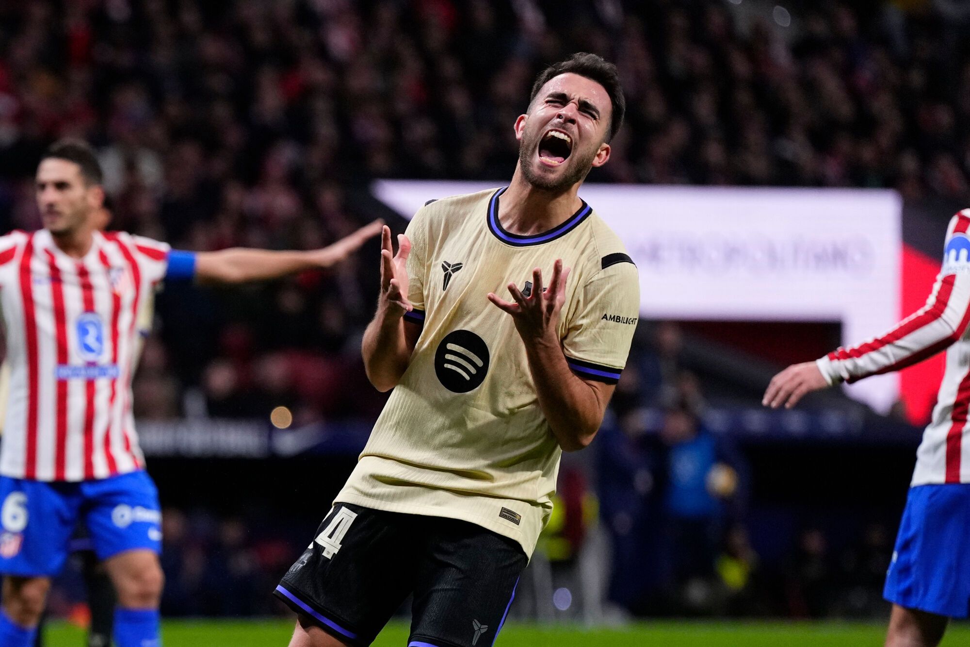 Los cinco puntos del disgusto del Barça con el arbitraje