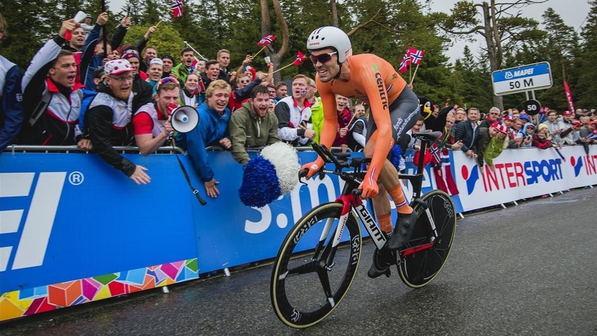 Dumoulin, durante su carrera victoriosa en Bergen.