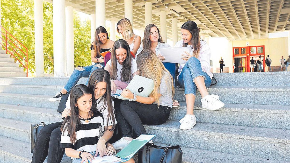 Entre el alumnado de la UCO, las mujeres son mayoría, especialmente, en grados «de letras».