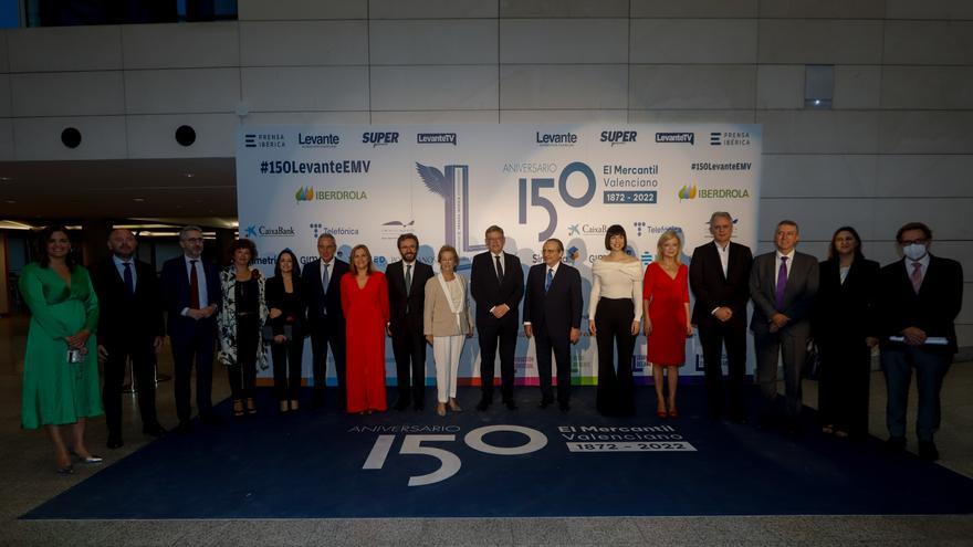 Todas las fotos de la gala de entrega de los premios Levante-EMV - 150 Aniversario