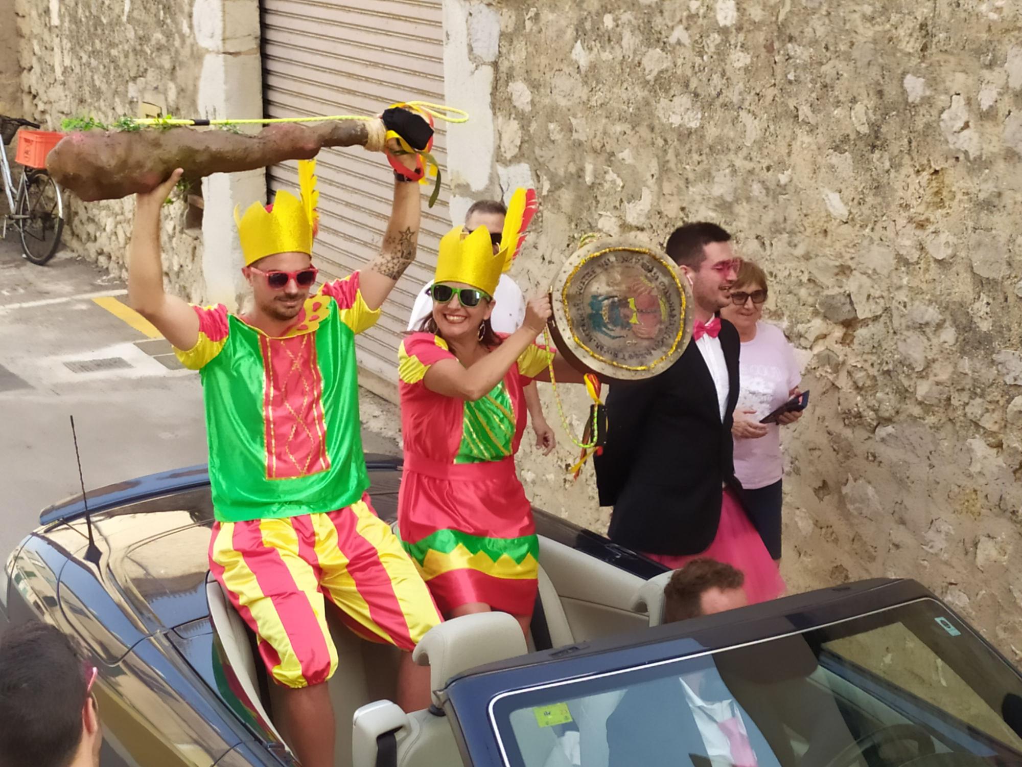 El ‘Carnaval d’estiu’ llena de color Campanet