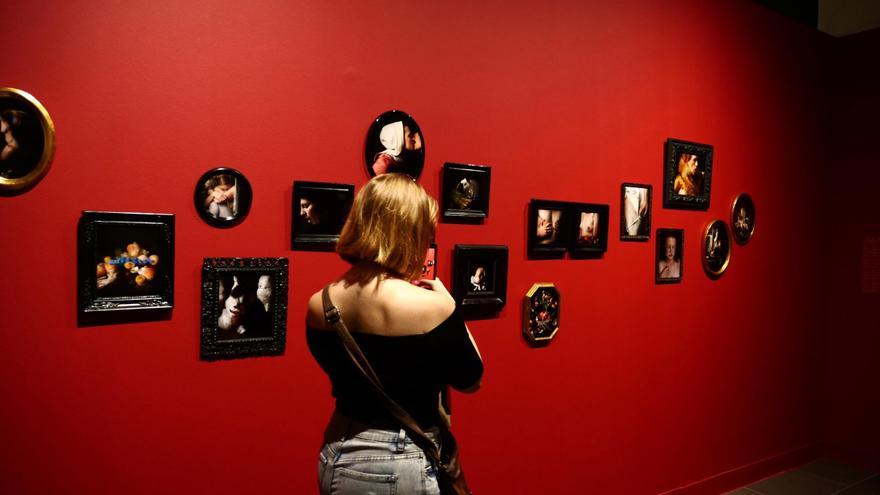 El Museo Ruso de Málaga prorroga la muestra 'Belleza furtiva' de Alisa Sibirskaya hasta el 27 de abril.