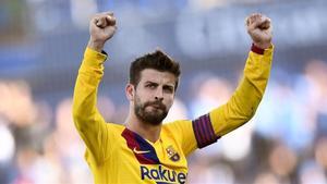 rpaniagua50106079 barcelona s spanish defender gerard pique celebrates after t190928180811