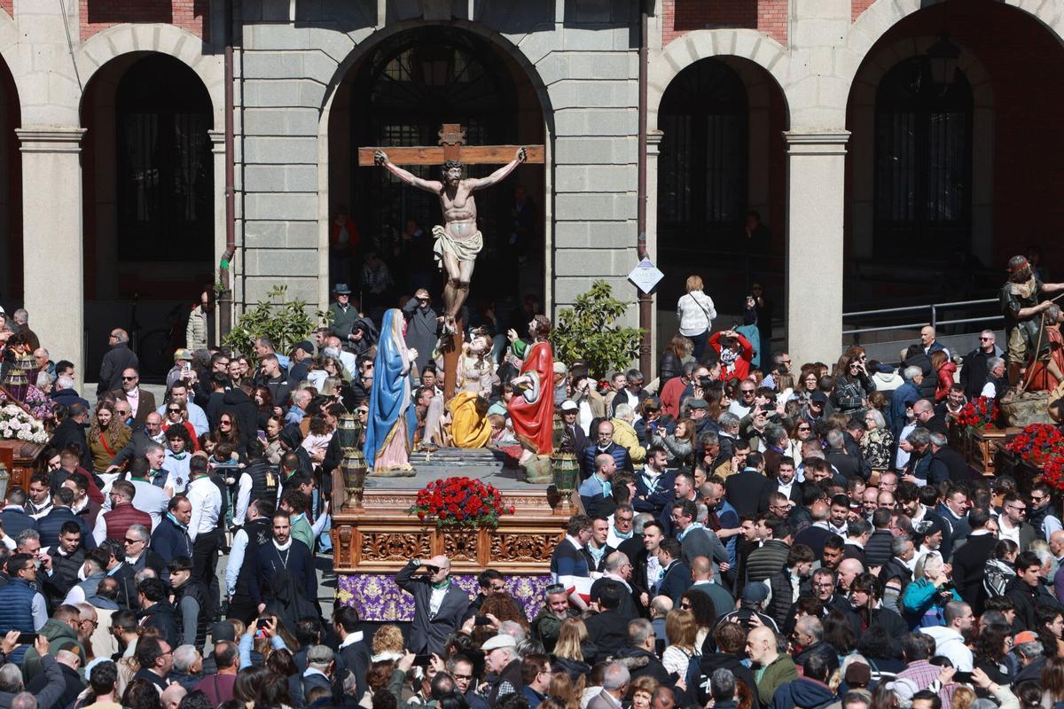 Procesión del Jesús Nazareno (Viernes Santo) - Llegada a la Plaza Mayor - Semana Santa 2026
