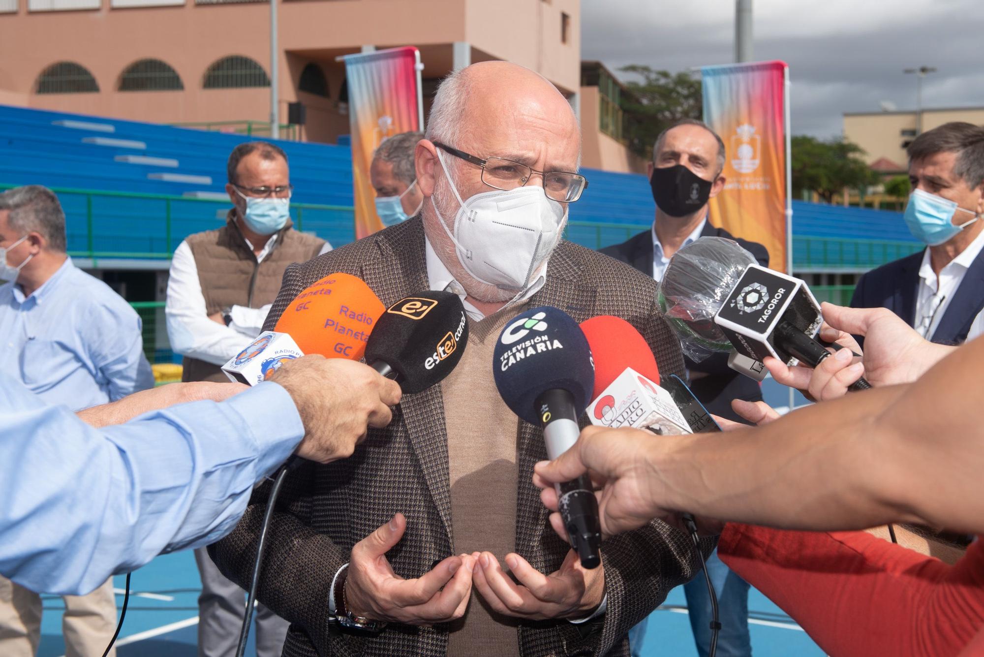 Reapertura del Estadio de Atletismo de Vecindario