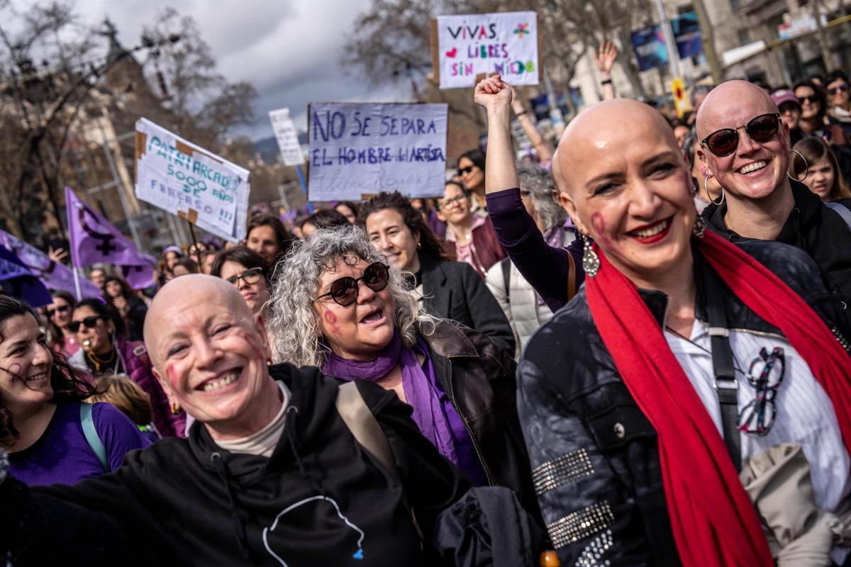 El feminismo toma las calles de Barcelona por el 8M