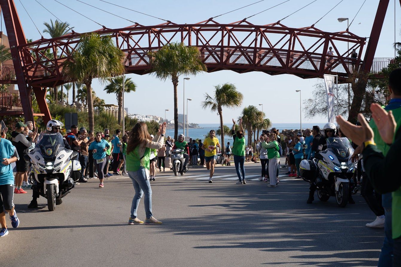 Una imagen de la VIII Carrera Litoral de Benalmádena.