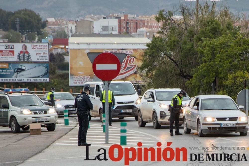 Reparto de mascarillas en Caravaca