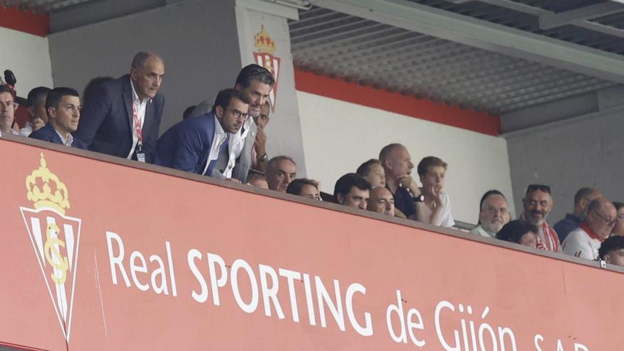 Irarragorri, en El Molinón más entregado: contracrónica de la primera derrota del Sporting