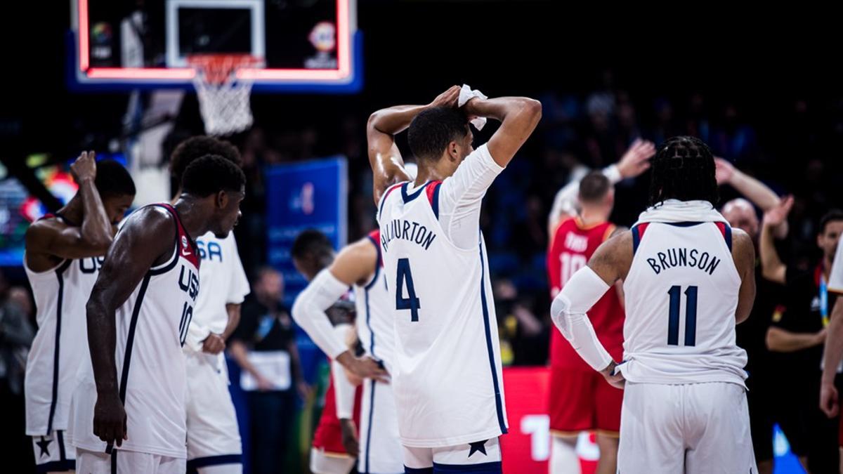 Los jugadores estadounidense, visiblemente tocados tras perder en semifinales