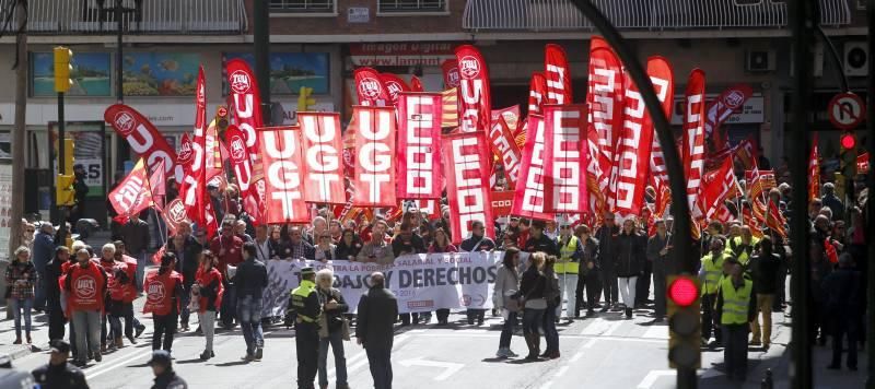 Escenas del Día del Trabajador en Zaragoza