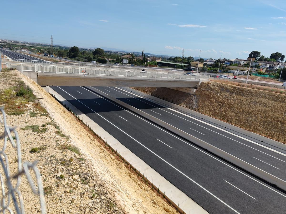 La Diputació abre al tráfico el tronco principal de la CV-370 entre Manises y Riba-roja de Túria y afronta la fase final de las obras.