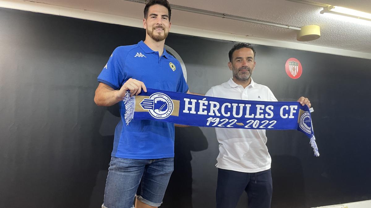 Carlos Abad y Paco Peña durante la presentación oficial