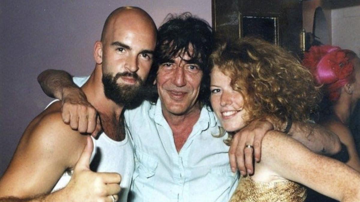 Mike, Howard y Claire en un evento de ‘Manumission’ en los 90.