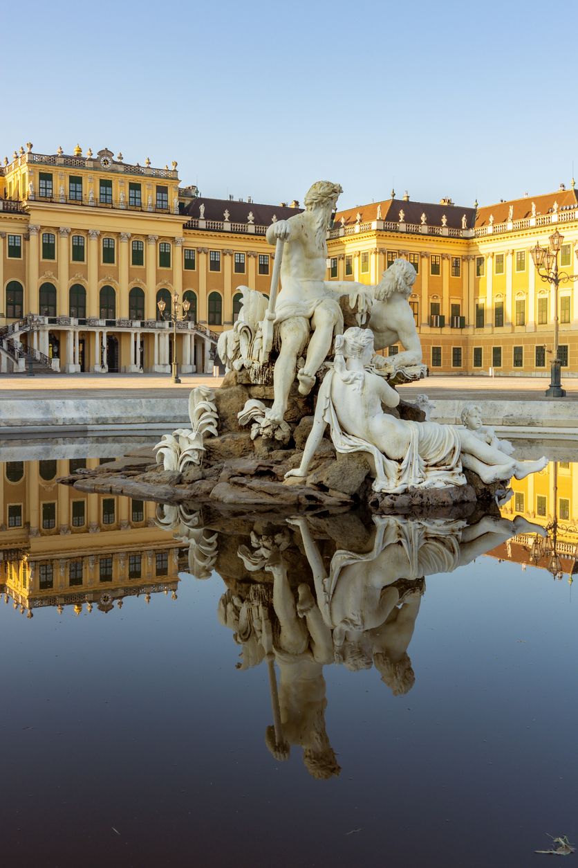 Este Palacio de Viena es popular también por la preciosidad de su entorno.