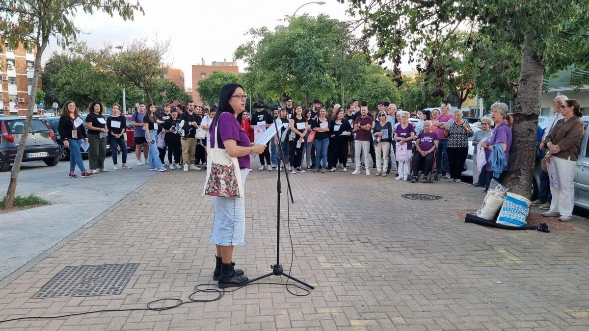 Concentración de la Plataforma Cordobesa contra la Violencia a la Mujer, en el Sector Sur.
