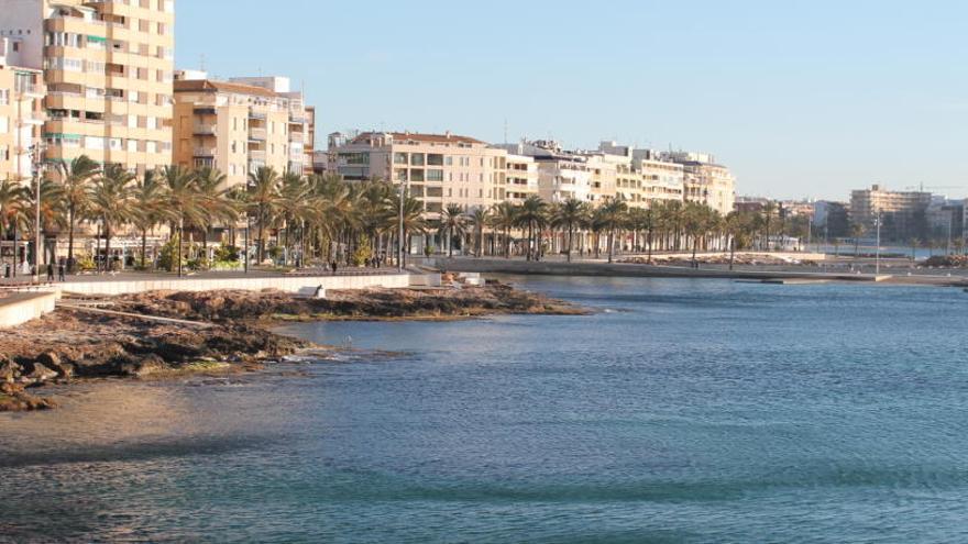 Un informe de la UA concluye que la gestión pública en Torrevieja se «ha plegado» al interés privado