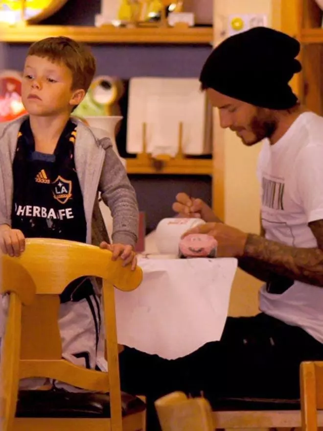 David Beckham, padrazo y artista