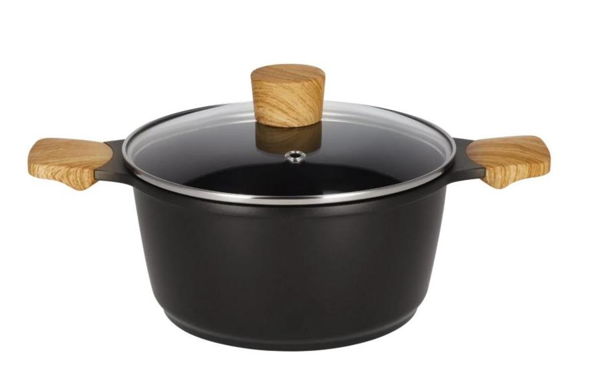 Olla de aluminio.