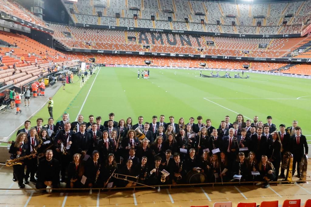 Banda de Música para amenizar el Valencia CF - Real Sociedad