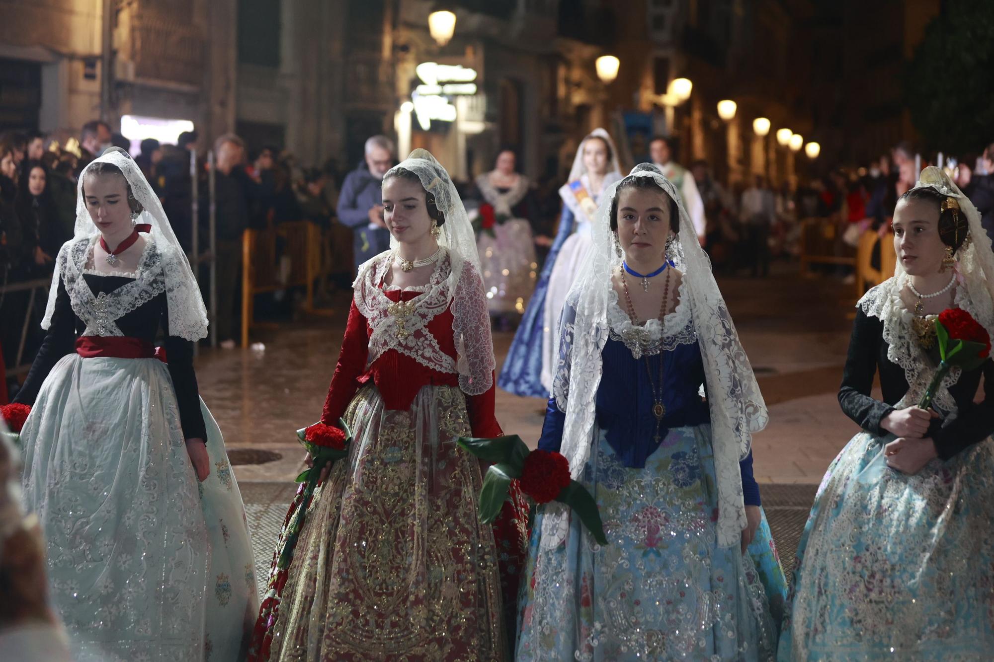 Búscate en la Ofrenda por la calle Quart (entre 23.00 y 24.00 horas)