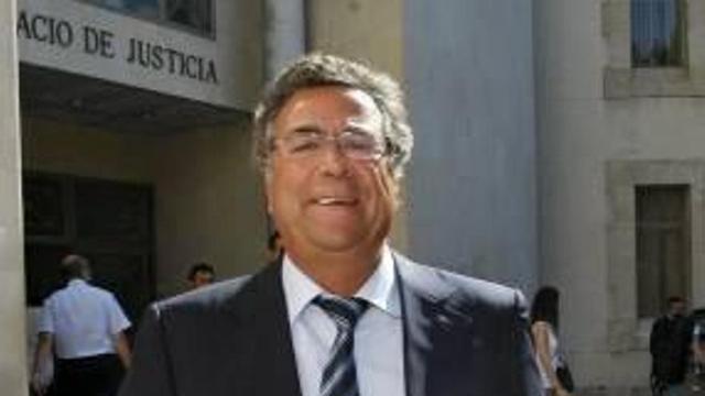 Enrique Ortiz ante el Palacio de Justicia en una imagen de archivo